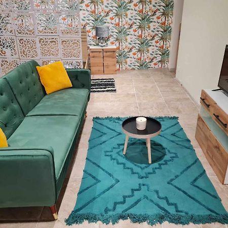 Chez Karine - Appartement Ledenon Экстерьер фото