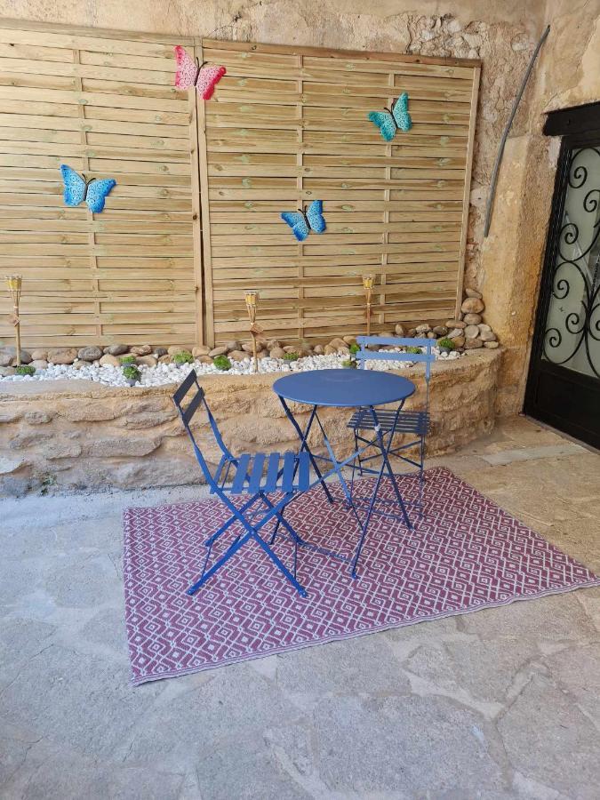 Chez Karine - Appartement Ledenon Экстерьер фото