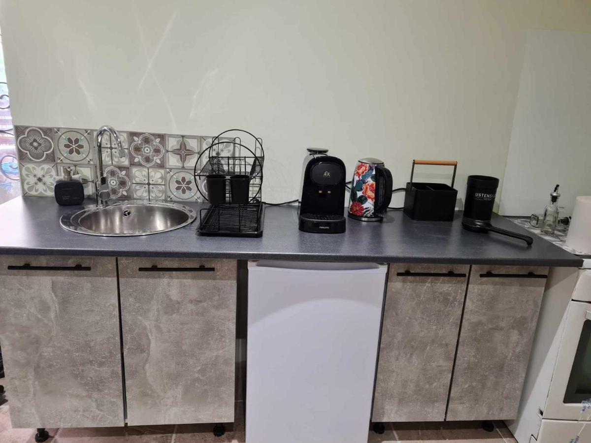 Chez Karine - Appartement Ledenon Экстерьер фото